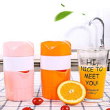 Orange and Lemon Manual Fruit Juicer and Squeezer-TrendyVibes.CO