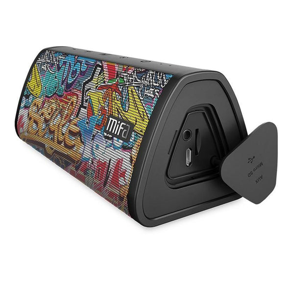 Portable Outdoor Waterproof Bluetooth Speakers-TrendyVibes.CO